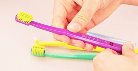 Wie man die richtige Zahnbürste auswählt?